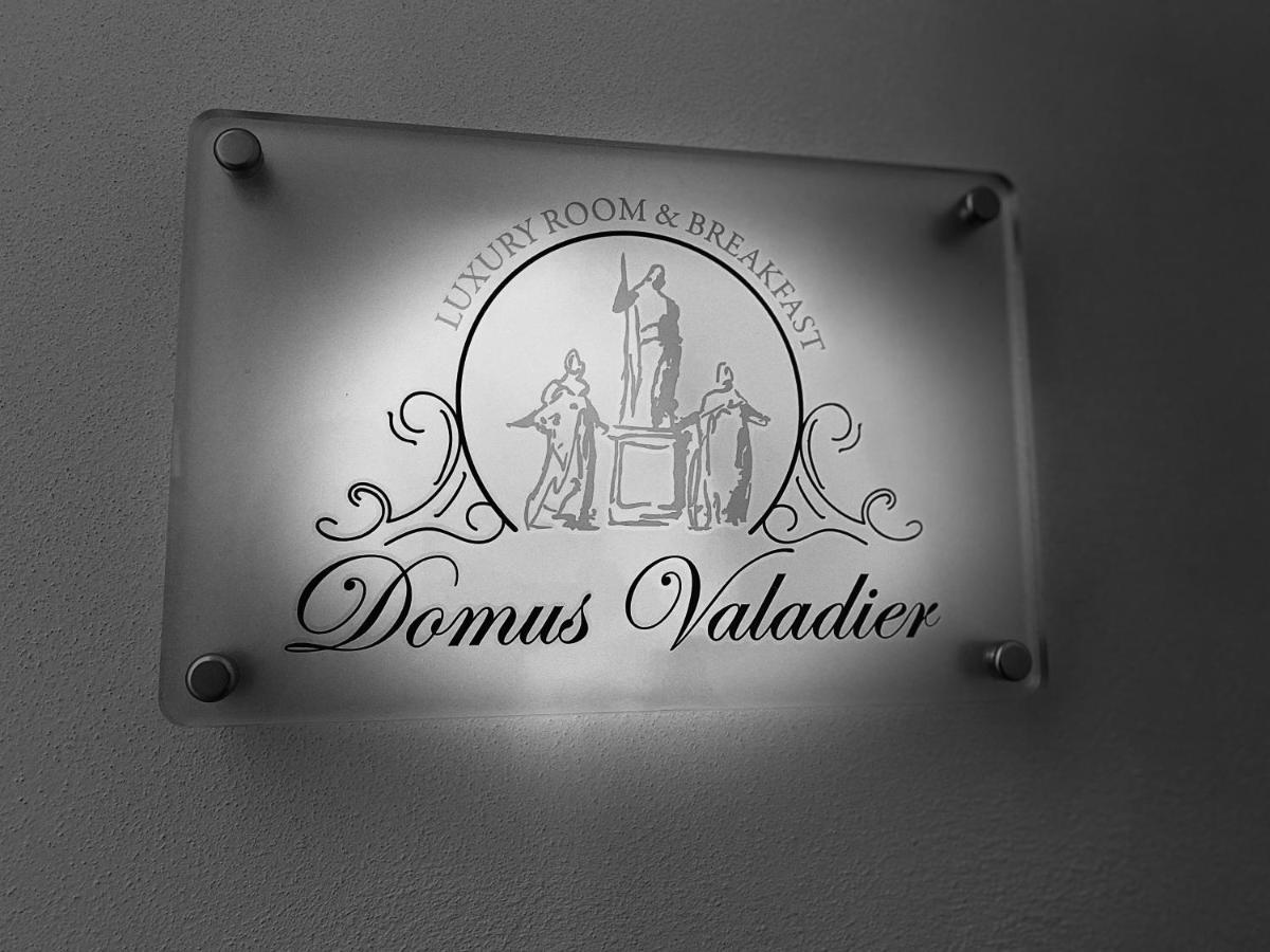Domus Valadier B&B Guesthouse Fiumicino Exteriér fotografie